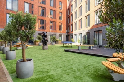 Habitación privada en Riverside House Salford M3 7FU, imagen 1 de 10