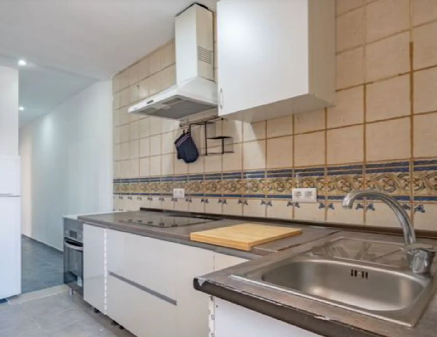 Camera per studenti in  con area studio e servizi in comune