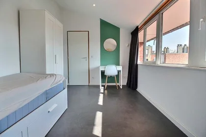Privatzimmer in der Rue Fabry, Guillemins, bild 1 von 8