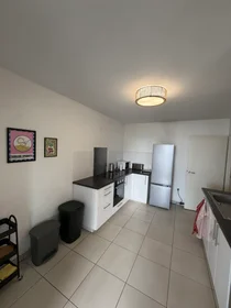 Chambre privée en résidence à 6 Passage de la Jalle, image 12 de 14