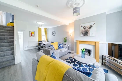 Alojamiento entero en Stirling Villas, Hull, imagen 1 de 10
