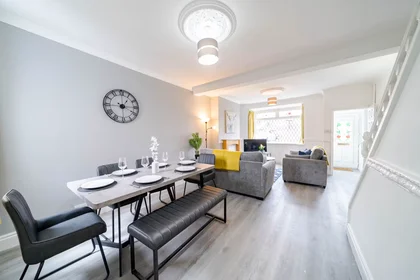 Gesamte Unterkunft in der Stirling Villas, Hull, bild 8 von 10