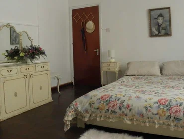 Quarto privado em Odos Eteokleous, Agios Georgios, imagem 4 de 5