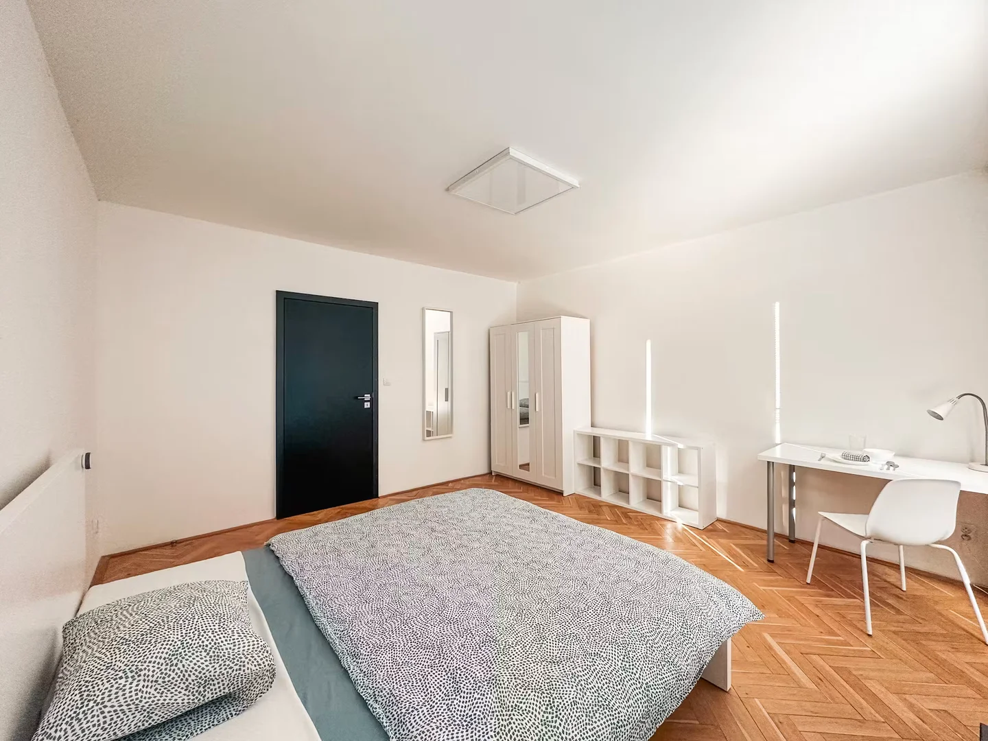 Habitación estudiantil económica con ubicación conveniente en 