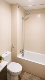 Privatzimmer in der Calle Luis Morondo Urra, Azpilagaña, bild 10 von 10