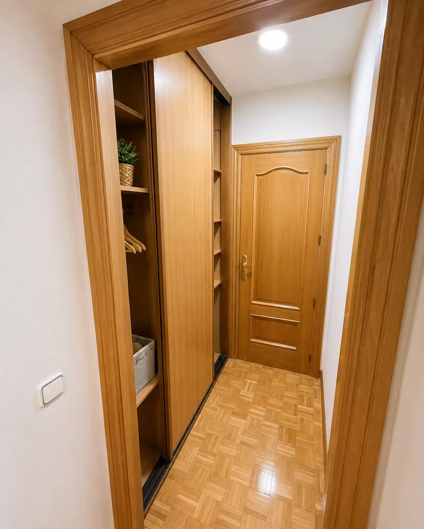 Habitación estudiantil amplia y cómoda en 