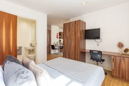 Chambre privée en résidence à 4 Dighton St, Bristol BS2 8AU, United Kingdom, image 8 de 20