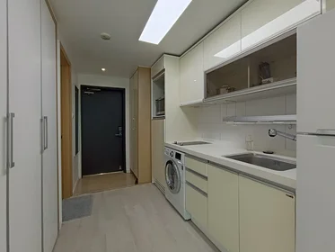Alojamiento entero en 28 yangcheon-ro, imagen 6 de 11