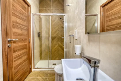 Privatzimmer in der Triq S. Cannataci, Swieqi, bild 10 von 10