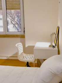 Habitación privada en Avenida de Roma, imagen 4 de 11