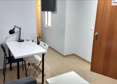 Toda a acomodação em Boylston Street, West Fens, imagem 3 de 10