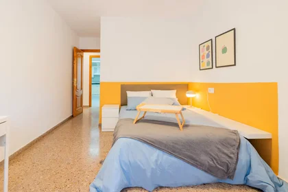 Stanza privata in Carrer del Pintor Manolo Gil, Benimaclet, immagine 1 di 10
