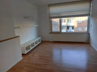 Appartamento intero in Koggestraat, Delfshaven, immagine 9 di 10