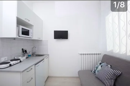Dairenin tamamı konumu Viale Principe Amedeo, , 2 9 görüntüsü