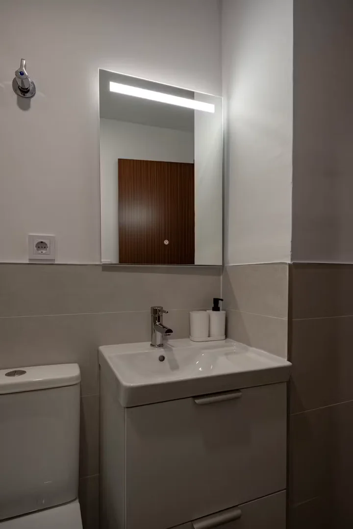 Budget-friendly student room close to campus in