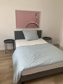 Stanza condivisa in Ratinger Straße, Stadtbezirk 1, immagine 1 di 7