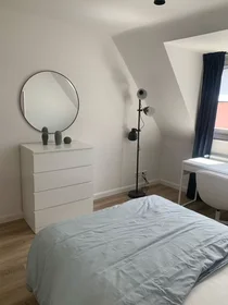 Stanza condivisa in Ratinger Straße, Stadtbezirk 1, immagine 3 di 7