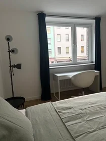 Habitación privada en Roßstraße, Stadtbezirk 1, imagen 1 de 9