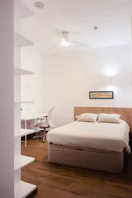 私人房间 在 Calle Manuel Ródenas, Retiro Obrero, 10的图像7