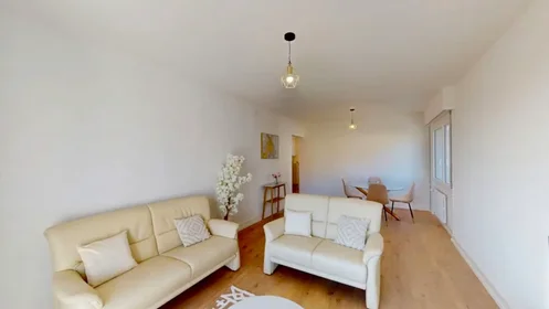 Appartamento intero in Chemin de Fontadel, Prilly, immagine 1 di 8