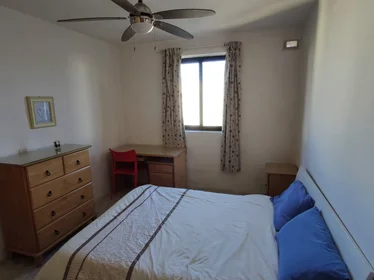Stanza privata in Triq Dijonissju Famucelli, Msida, immagine 1 di 5