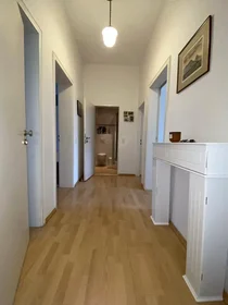 Apartamento inteiro em Moltkestraße, Mitte, imagem 6 de 10