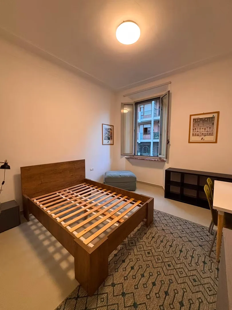Komfortables und geräumiges Studentenzimmer in 