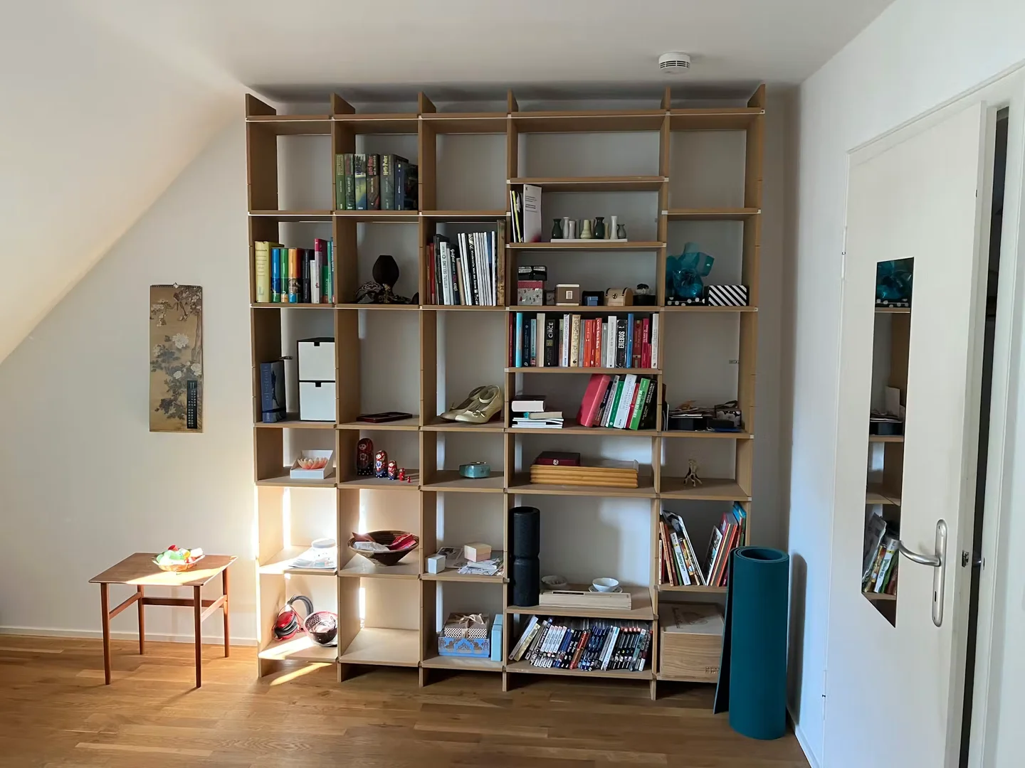 'de öğrenci dairesinde, tamamen mobilyalı kiralık oda
