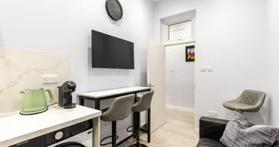 Entire apartment at Cromwell Road, South Kensington, image 10 of 10