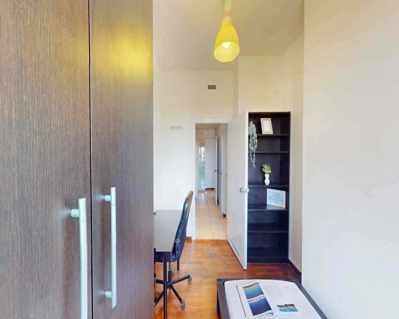 Chambre d'étudiant confortable et spacieuse dans 