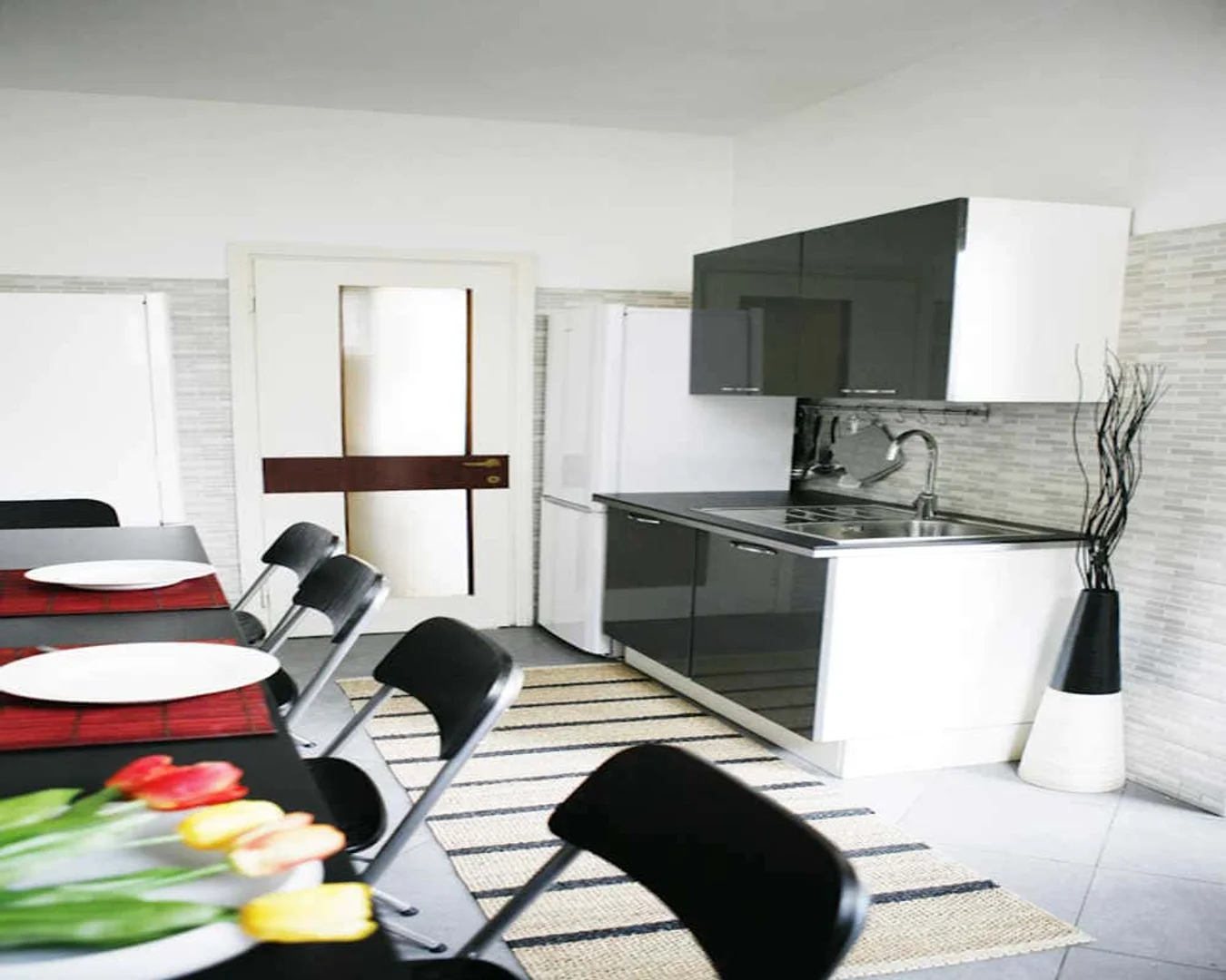 Student-friendly room in  with modern amenities
