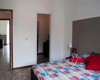 Özel oda konumu 3, Via Privata Reggio, Milano, 20121, 4 37 görüntüsü