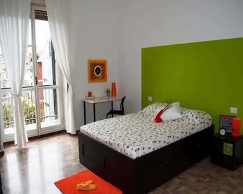 Özel oda konumu 3, Via Privata Reggio, Milano, 20121, 2 36 görüntüsü