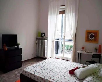 Özel oda konumu 3, Via Privata Reggio, Milano, 20121, 6 36 görüntüsü