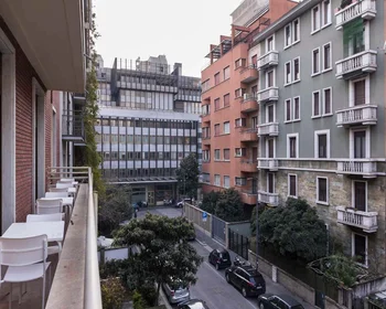 Chambre privée à 1, Via Giulio Tarra, Milano, 20124, image 12 de 40