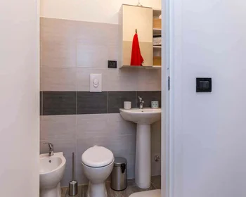 Chambre privée à 1, Via Giulio Tarra, Milano, 20124, image 26 de 40