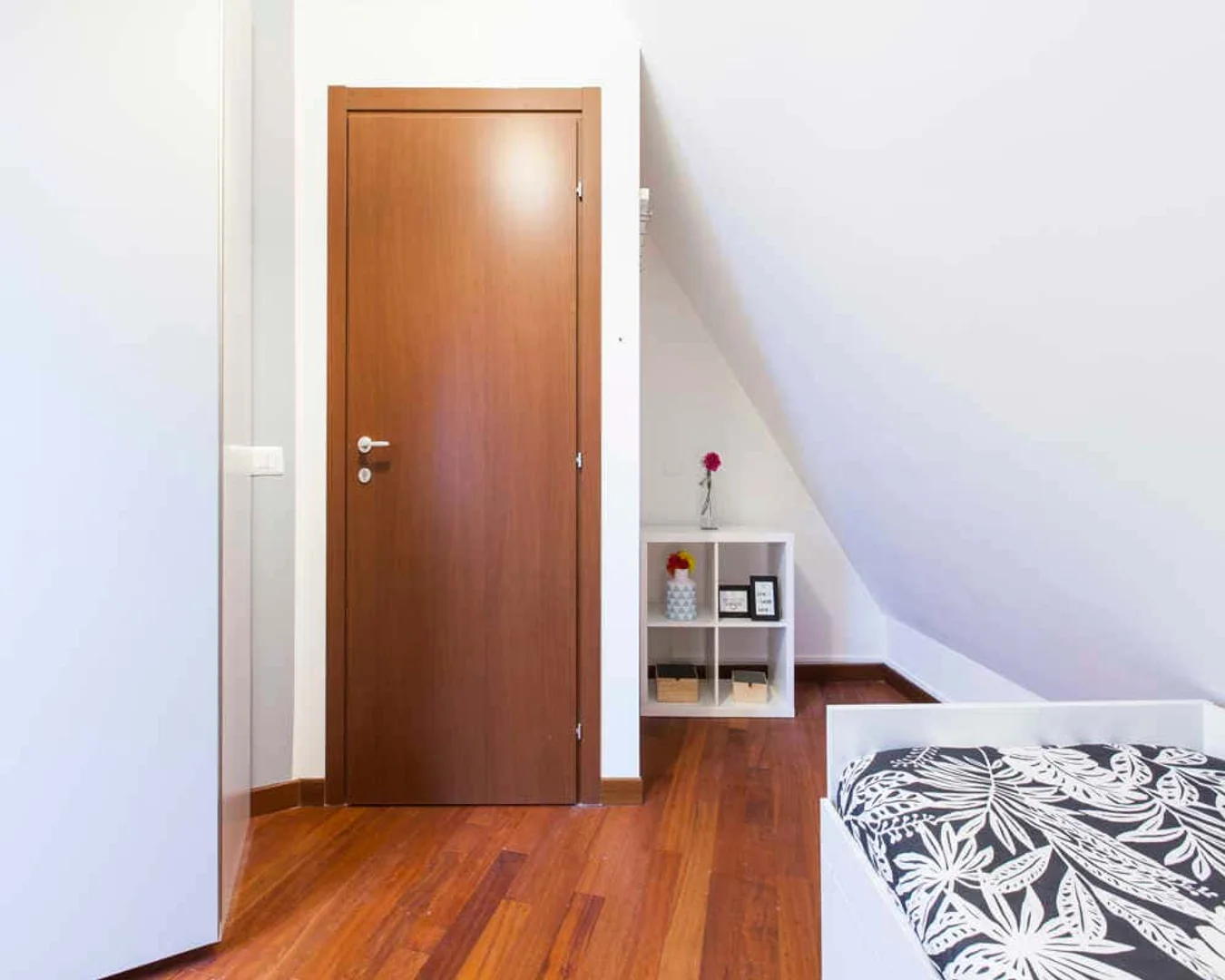 Habitación asequible para estudiantes con buena iluminación en 