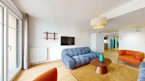Habitación privada en Rue Hoche, , imagen 6 de 10