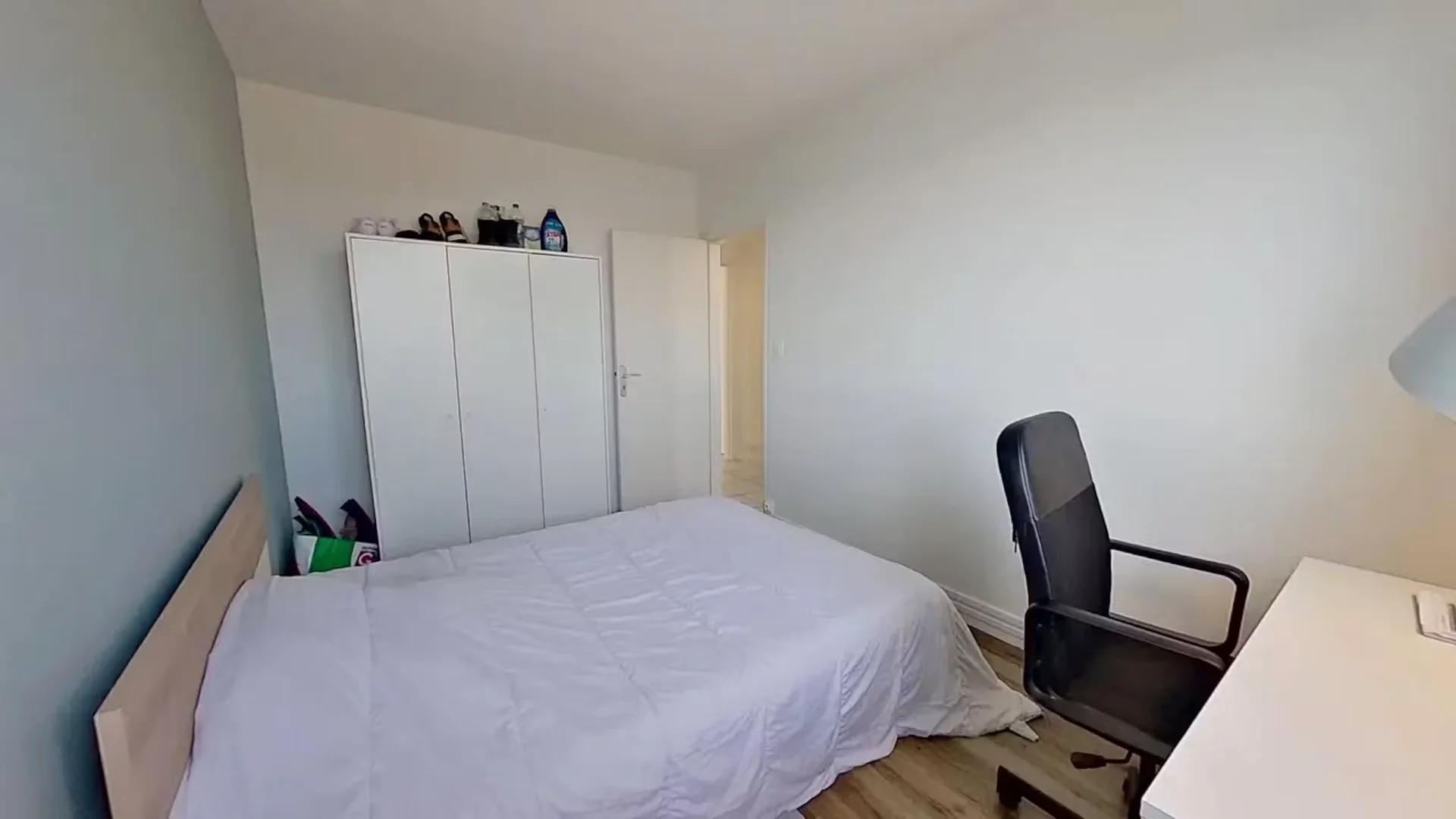 Cozy room for students available in 