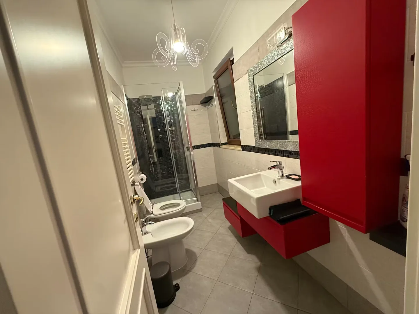 Chambre à louer dans un appartement d'étudiant à , entièrement meublée