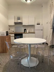 Logement entier à Via Luigi Ornato, Niguarda-Ca' Granda-Centenaro-Testi, image 2 de 10