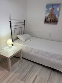 Logement entier à Calle Felipe II, Poniente Sur, image 4 de 10