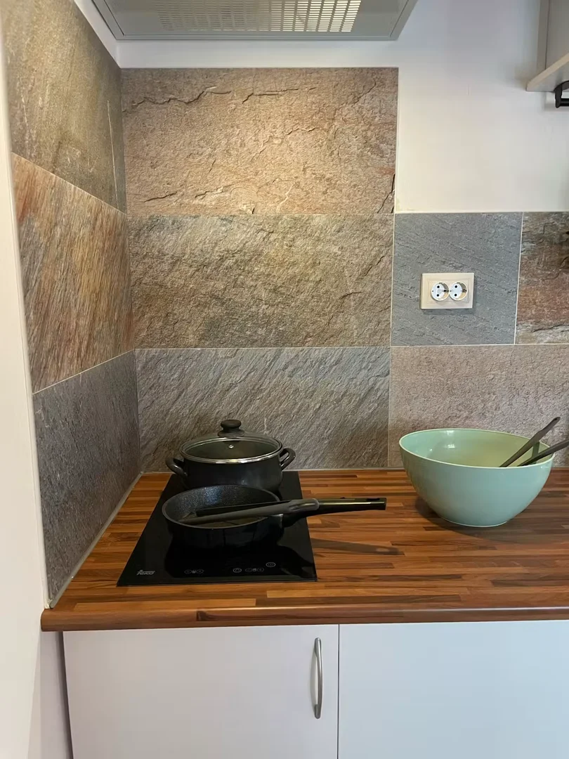 Quarto amigo do estudante em  com comodidades modernas