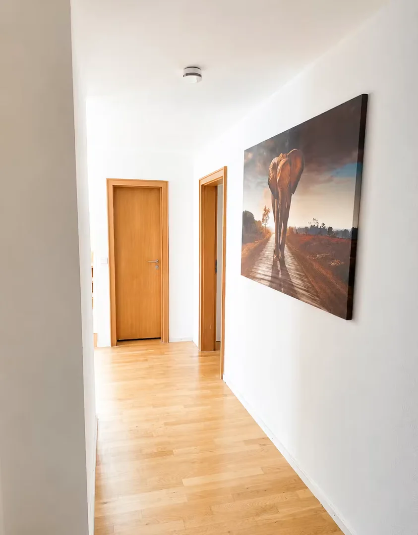 Quarto de estudante económico perto do campus em
