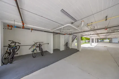 Private room at Northwest 59th Street, Little Haiti, image 3 of 10