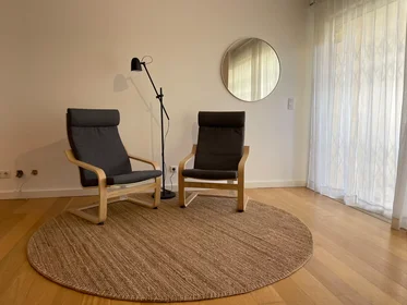 Dairenin tamamı konumu Rua Cidade de Viseu, Parede, 5 10 görüntüsü