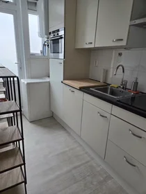 Apartamento inteiro em Scheveningsestraat, Noord, imagem 3 de 10