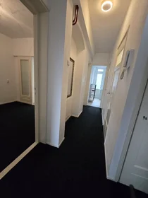 Apartamento inteiro em Scheveningsestraat, Noord, imagem 8 de 10