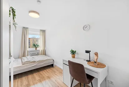 Quarto privado em Fritz-Meyer-Weg, Bogenhausen, imagem 1 de 8
