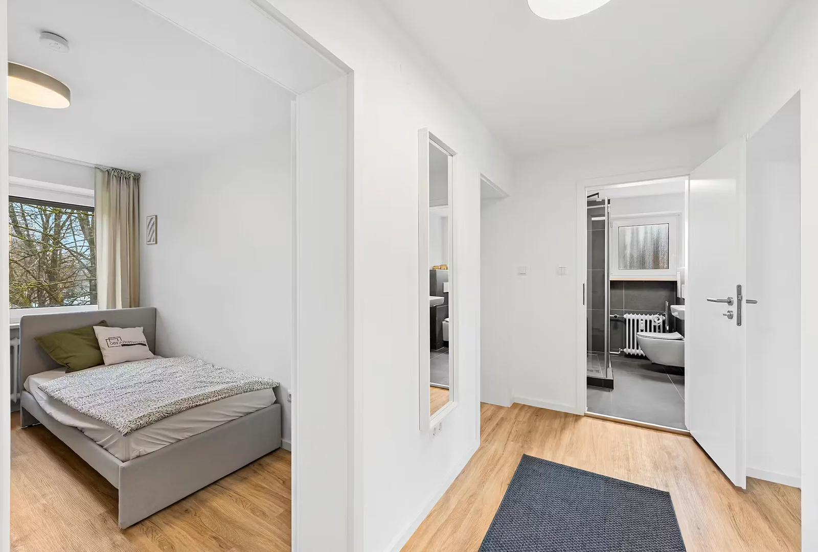 Room for rent in student apartment in , fully furnished
